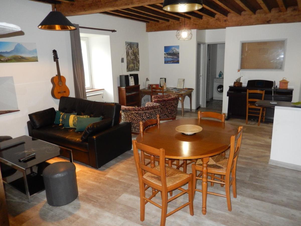 Appartements "Le Casino" Et "Lou Petit" Laruns Bagian luar foto